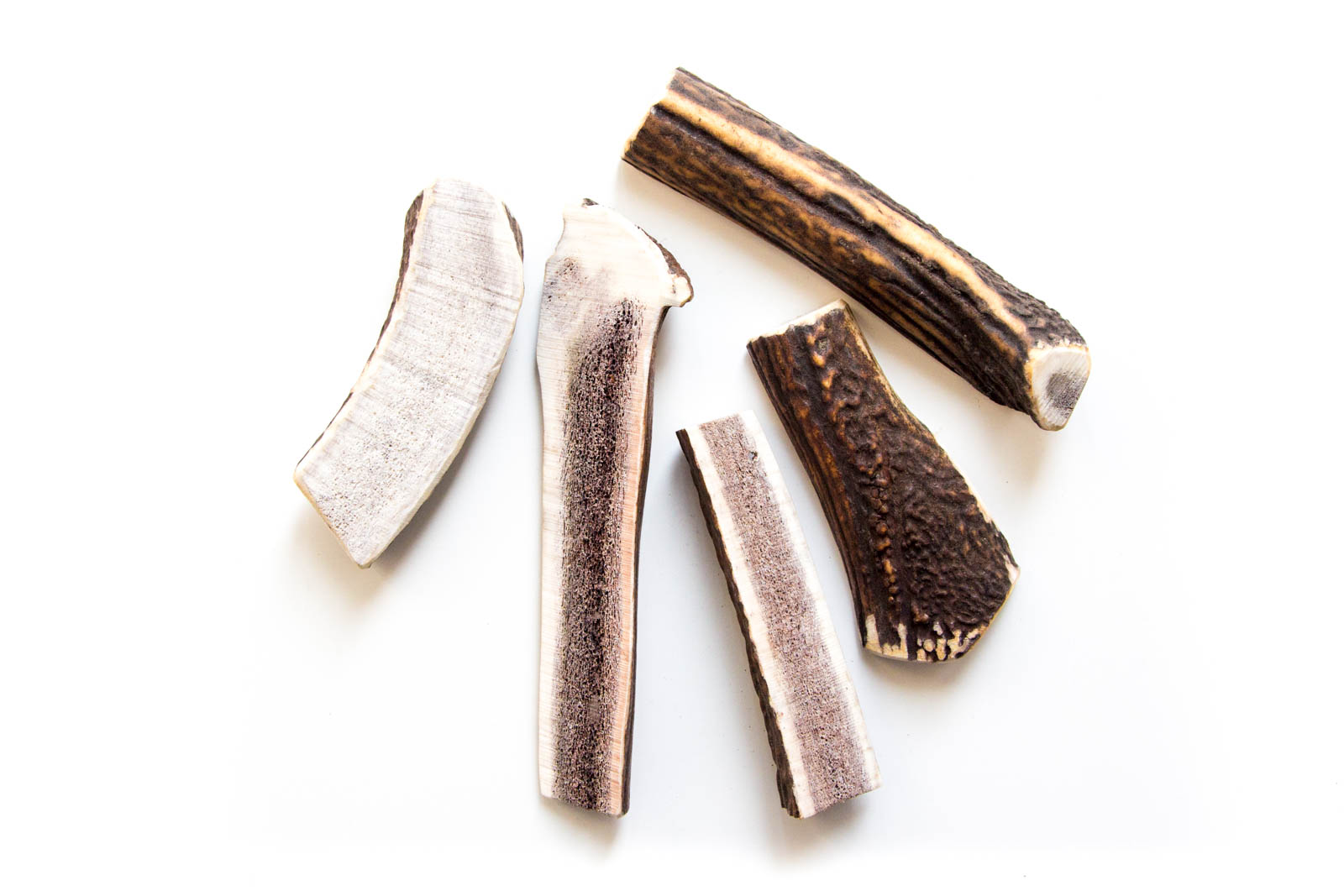 Hirschgeweih Kausnack halbiert 2