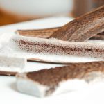 Hirschgeweih Kausnack halbiert 8